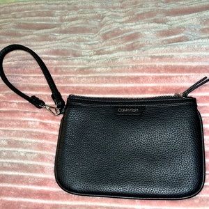 Calvin Klein Large Wristlet Black!